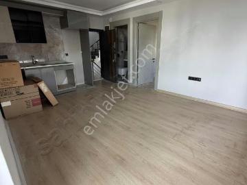 Demirelde Havuzlu Site İçinde 1+1 Kiralık Daire