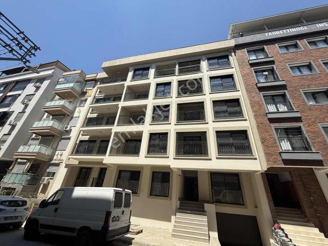 Demirköprünün Gözde Konumunda Sıfır 2+1 Satılık Daire