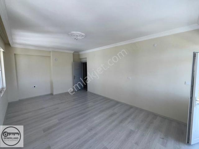 Demirland'dan Kiralık Zafertepe'de 2+1 Geniş Daire