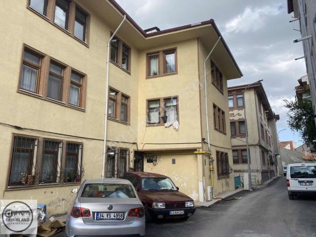 Demirland'dan Kiralık Saray Mahallesinde 1+1 Eşyalı Daire