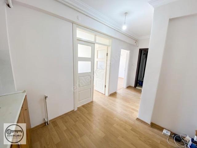 Demirland'dan Meydan Mahallesin De Kiralık 1+1 Bakımlı Daire