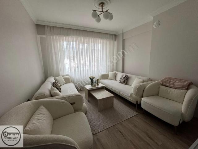 Demirland'dan Satılık Menderes'te Yapılı 5+1 Dubleks Daire