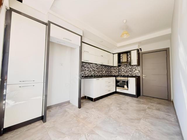 Demirler'den Karahasanlı'da Ferah 3+1 Kiralık Daire