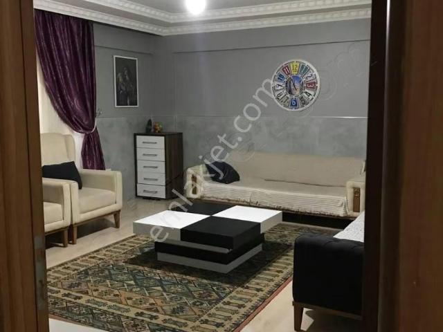 Demirlibahçe Metro Yakınında 3+1 Eşyalı Kiralık Daire