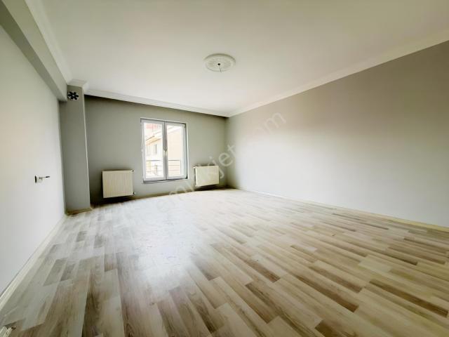 Demirtaş Meydana Yakın Bakımlı Önü Açık Ferah 2+1 Kiralık Daire
