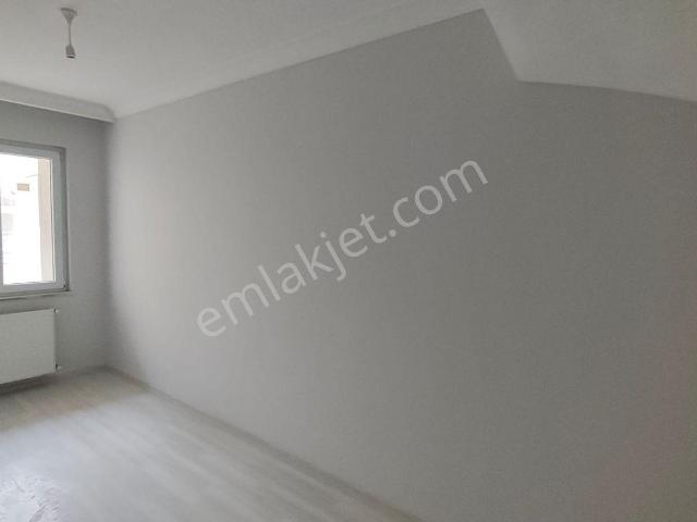 Demirtaş Otaban Girişinde Satılık 4+1