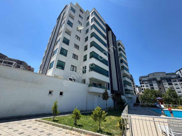 Demirtaş Siteler Bölgesinde 3+1 Arakat Havuzlu Site İçinde