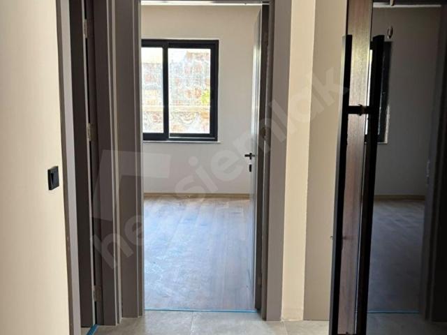 Demirtaşta Temiz, Masrafsız Eşyasız Kiralık 1+1 Daire