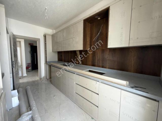 Demirtaş 8.katlılar 2+1 Sıfır Bursa Manzaralı Sıfır Lüxs Daire