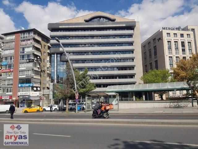 Demirtepe Metrosu Önünde 1+0 Mutfaklı Banyolu Kiralık Daireler