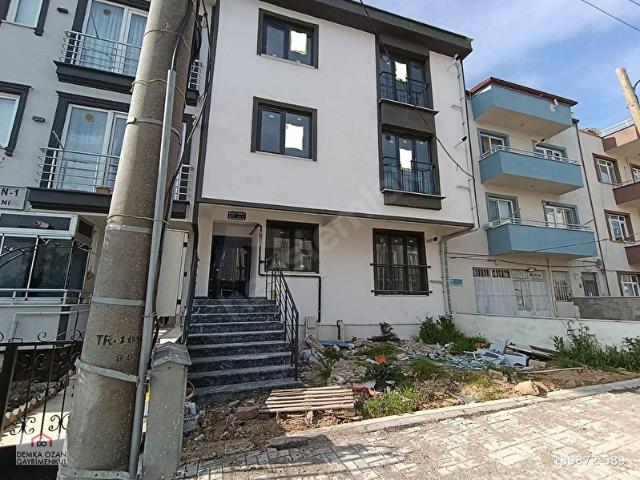 Demka Ozan'dan 600 Evler Mah.'de SATILIK AMERİKAN MUTFAKLI 2+1 DAİRE