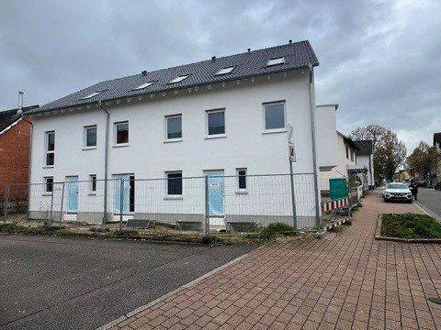 Demnächst einziehen statt renovieren Neubau Durmersheim