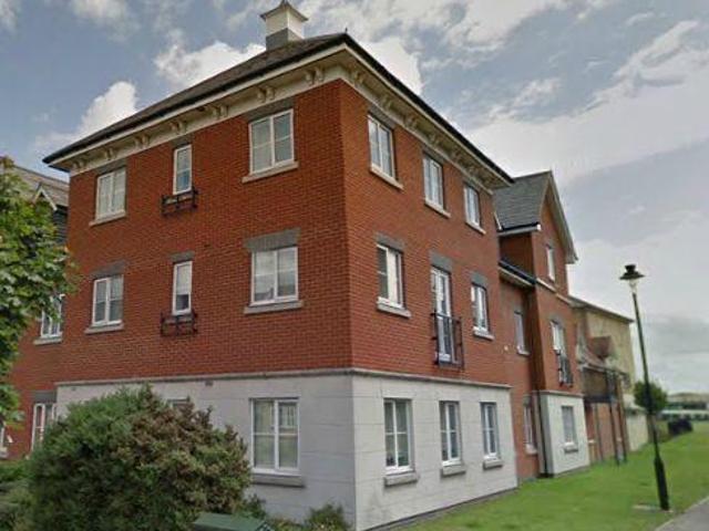 Demoiselle Crescent, Ravenswood. 2 bed flat to rent £895 pcm £207 pw