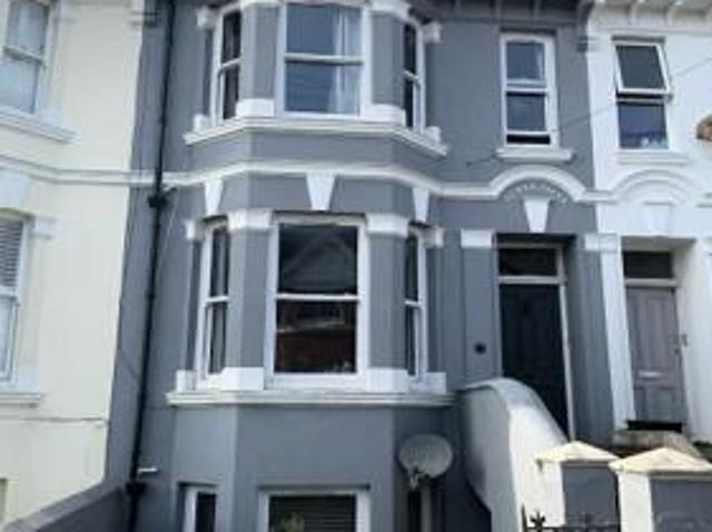 DeMontfort Road, Brighton BN2 8 bed house to rent £650 pcm £150 pw