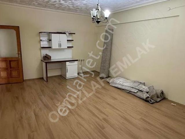 Demre Merkezde Satılık 2+1 Daire 135m² Oğuzlar Emlak