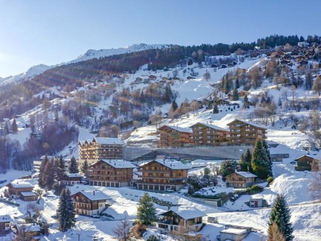 Dent Blanche Resort