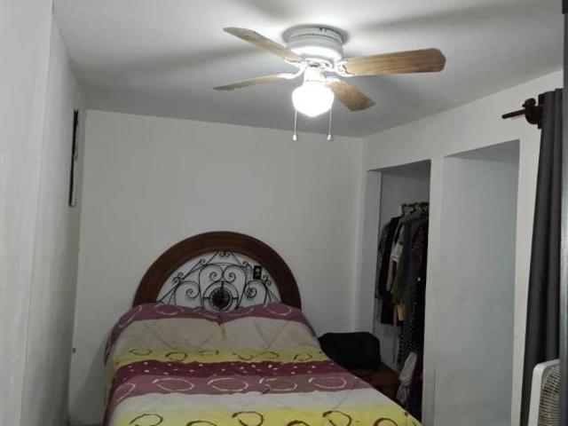 DENTRO DE PERI CASA VENTA
