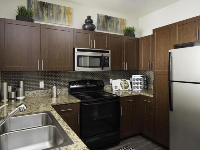 Denver CO 80209 103310690