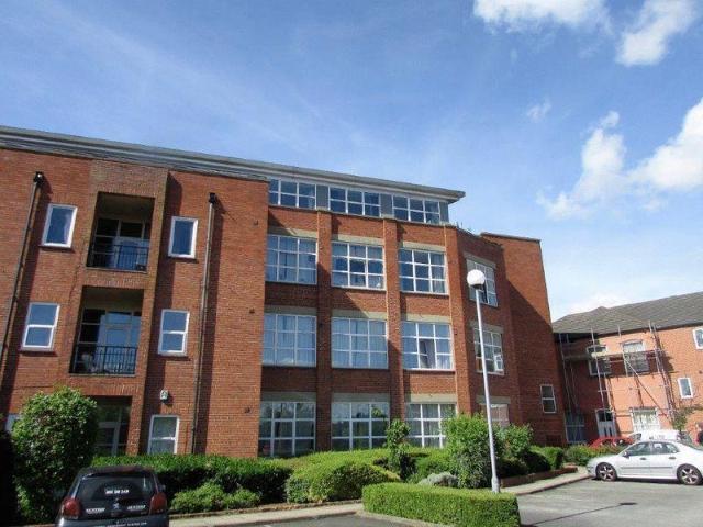 Dene House Court, Leeds 1 bed apartment to rent £775 pcm £179 pw