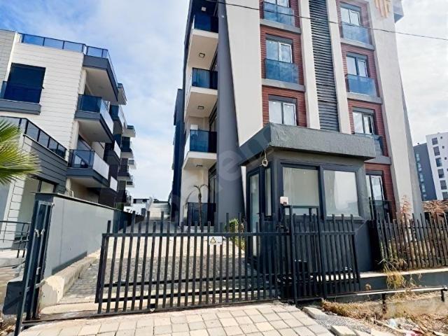 DENİZ KAYAN'DAN ALTINTAŞ'TA SATILIK 1+1 BAHÇE KATI