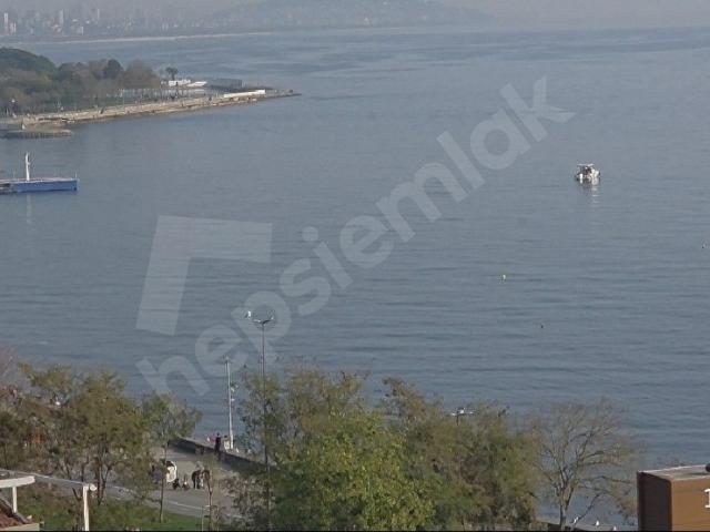 DENİZ MANZARALI KATTA TEK 120 M2 NET BALKONLU GENİŞ 3+1