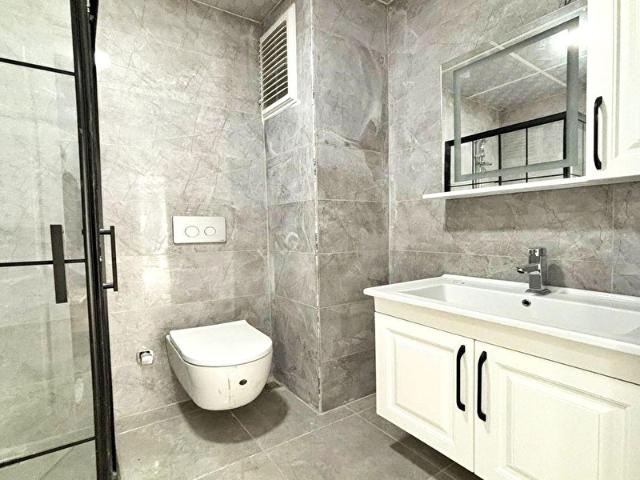 DENİZ MANZARALI SİTE İÇİNDE SIFIR SATILIK DUBLEXS DAİRE