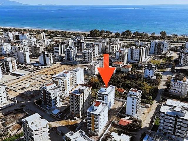 DENİZE ÇOK YAKIN VE OTURUMA HAZIR GENİŞ 1+1 SİTE İÇİ DAİRE