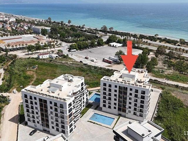 DENİZE ÇOK YAKIN VE HAVUZLU SİTE İÇİNDE FIRSAT SIFIR GENİŞ 3+1