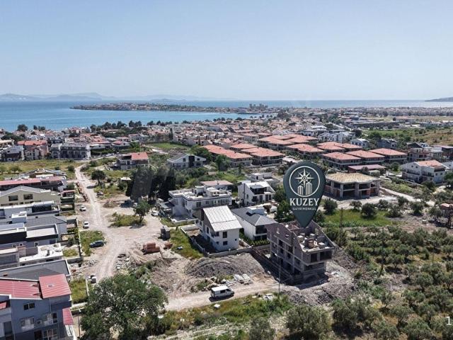 DENİZE&ÇANDARLI MERKEZE YÜRÜME MESAFESİNDE 3+1 DUBLEKS DAİRE