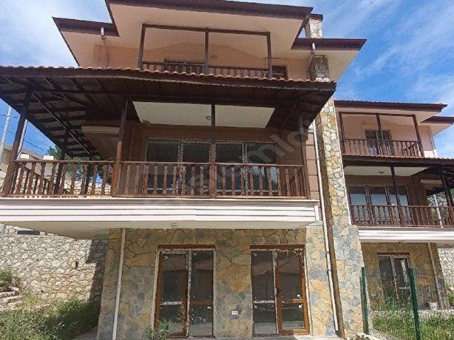 DENİZE YAKIN DENİZ KUŞ BAKIŞI GÖRÜNEN, ANTALYA, KONYAALTI HİSARÇANDIRDA ACİL SATILIK VİLLA