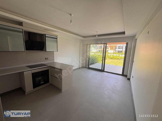 DENİZE YAKIN SİTE İÇİ LÜKS 1+1 DAİRE