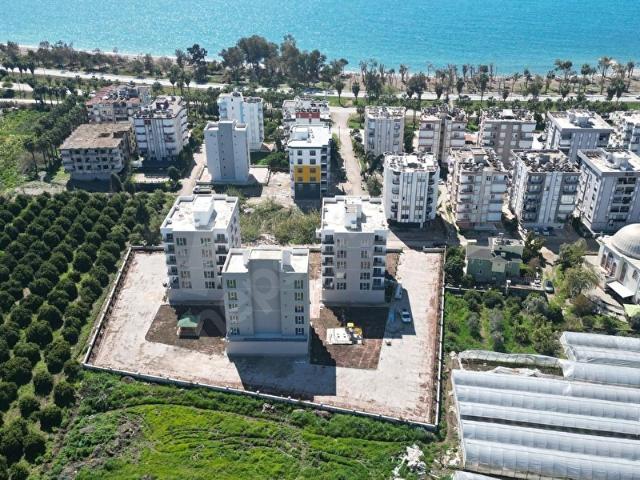 DENİZE 100 METRE UZAKLIKTA HAVUZLU 2+1