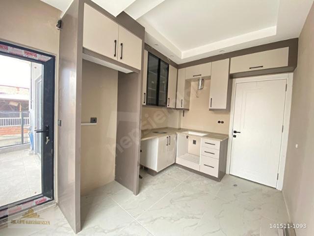 DENİZLİ DOKUZKAVAKLAR DA SAĞLIK OCAĞI ÜSTÜ FIRSAT 2+1 120 M2 DAİRE