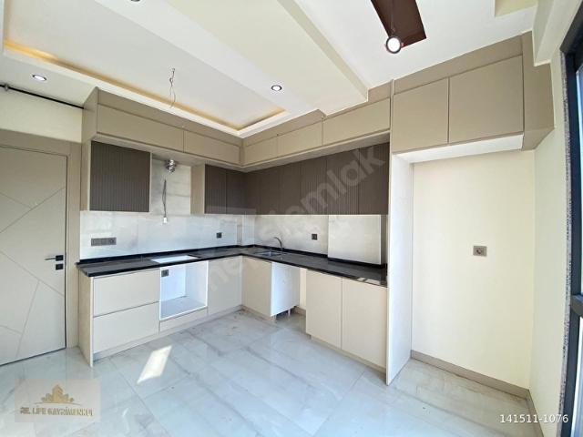 DENİZLİ GÜMÜŞÇAY DA SÜMER MANDIRAYA YAKIN FIRSAT 2+0 100 M2 DAİRE