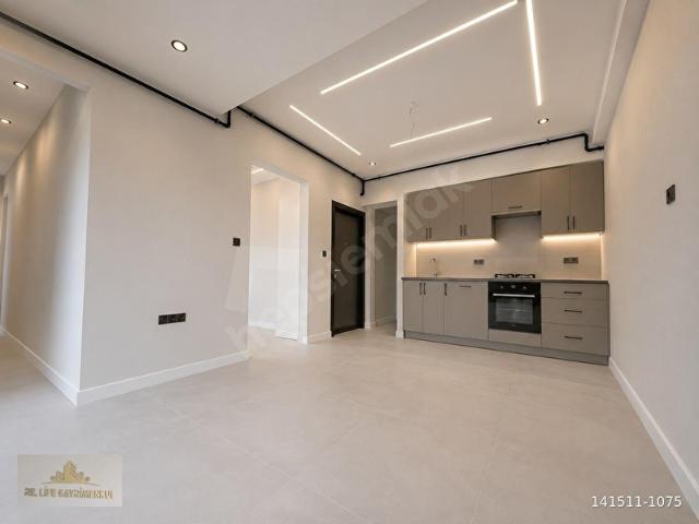 DENİZLİ İLBADE DE CUMA PAZARI ALTINDA FIRSAT 2+1 110 M2 AÇIK MUTFAKLI DAİRE
