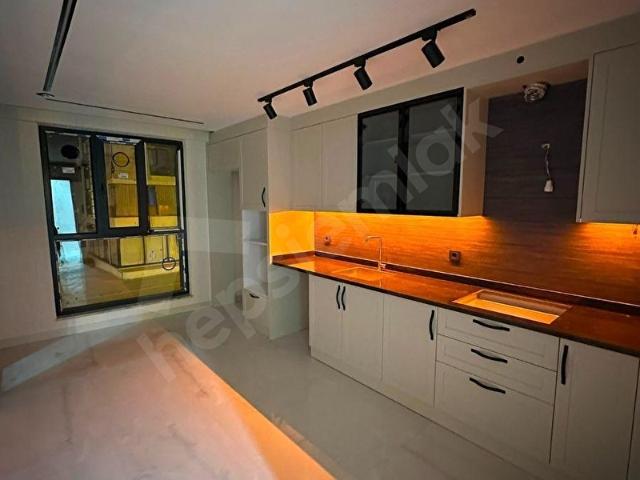 DENİZLİ MURATDEDE DE CADDE ÜZERİ BAYRAMYERİNE YAKIN FIRSAT 3+1 150 M2 ULTRA LÜXS
