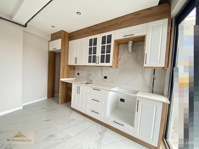 DENİZLİ MURATDEDE DE KAPALI PAZAR YERİNE YAKIN FIRSAT 2+1 120 M2 ARAKAT ULTRA LÜXS DAİRE
