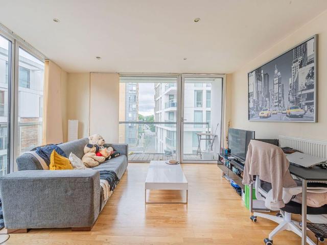 Denison House, Canary Wharf, London E14, 1 bed flat to rent, £2,145 pcm | PrimeLocation
