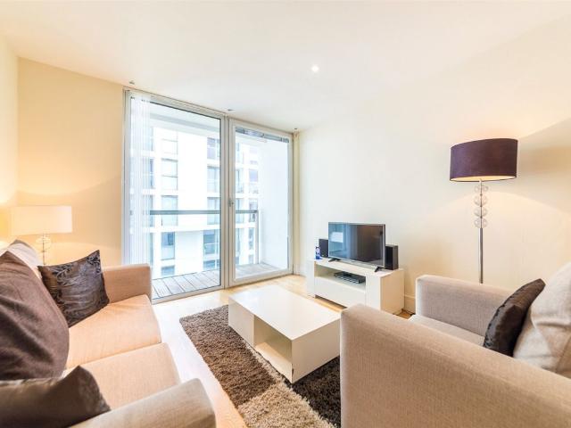 Denison House, London E14, 1 bed flat to rent, £2,100 pcm | PrimeLocation