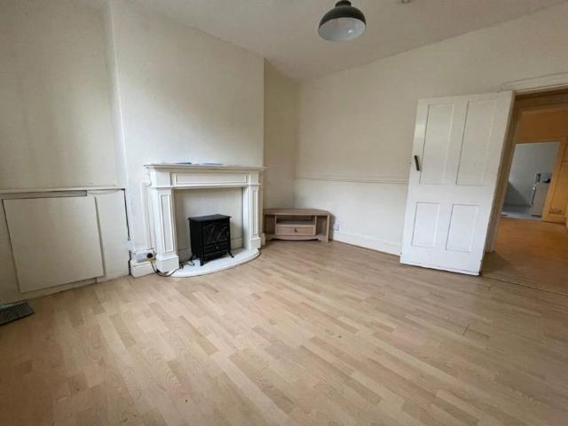 Denison Street, Beeston. NG9 1AY