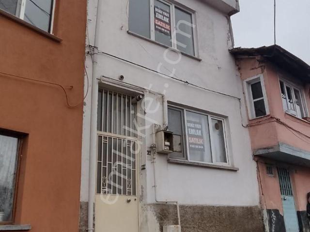 Deniz Yiğit Emlak'tan Börekçiler Mahallesinde Satılık Müstakil Ev