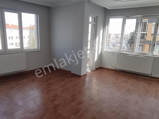 Deniz Yiğit Emlak'tan Fatih Mahallesinde Kiralık 2+1 Daire