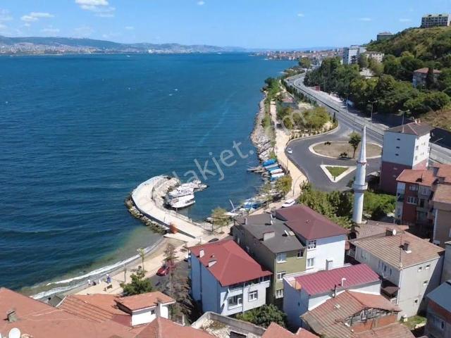 Deniz’e Bir Adım