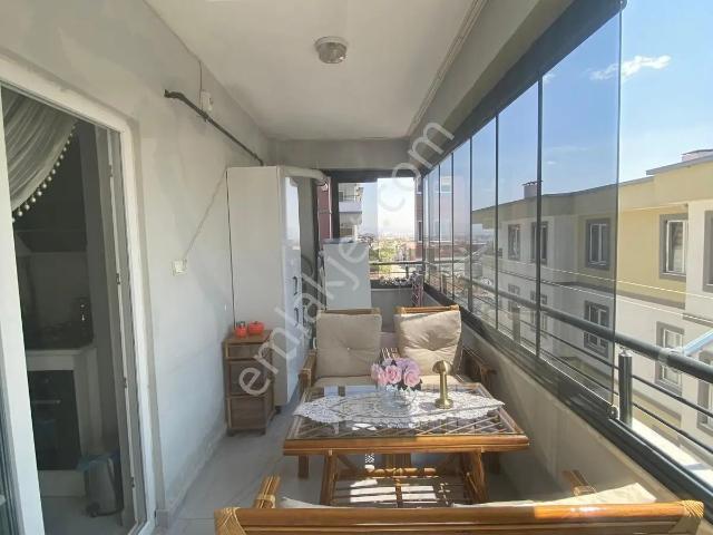 Deniz Emlaktan Satlık Daire 4.kat 2+1 Piri Reis Mah.3.000.000 Tl