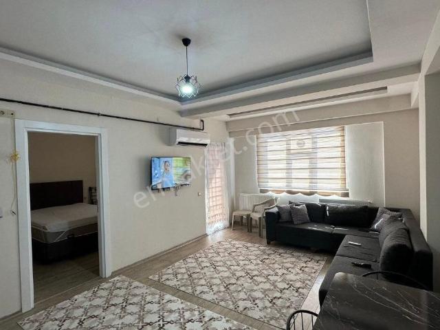 Deniz Gayrimenkul’den İmam Bakır’da+lüx+ful Eşyalı+güvenlikli Kiralık 1+1 Daire
