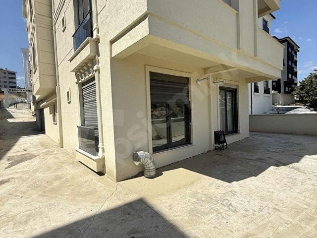 Deniz Gayrimenkul'den Eşyalı Kiralık 1+1 Daire