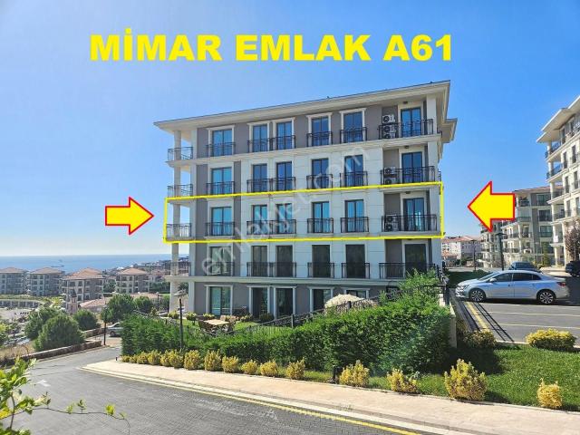 Deniz İstanbul 4+1=217 Mercan Konak En Pirestijli