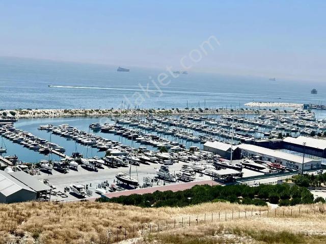 Deniz İstanbul Marina Rezidans 4+1 Full Eşyalı Köşe Daire