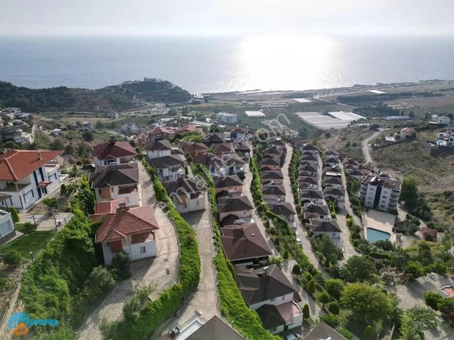 Deniz Manzaralı Villa !
