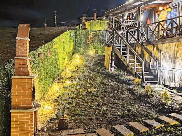 Deniz Manzaralı Eşyalı, Bahçeli Bungalov